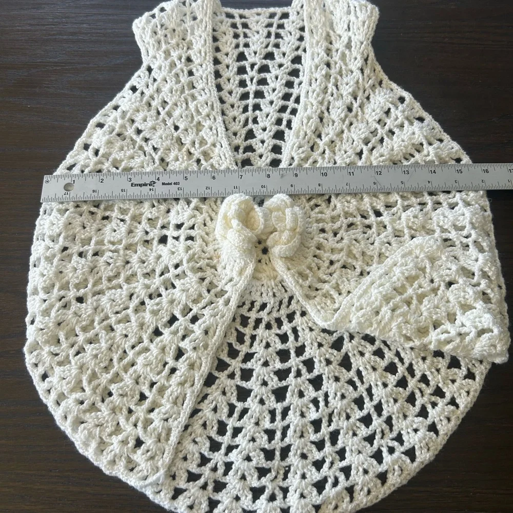 Handmade Cream Crochet Vest‎ - Picture 6 of 7